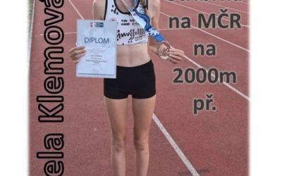 Mistrovství ČR dorostu a juniorů se stříbrnou Nelou